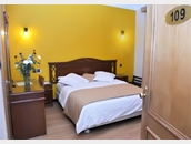 HOTEL REMBRANDT_06.jpg